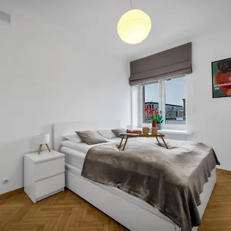Apartamento Downtown - 50m2, Location - By Rentujemy Varsovia
